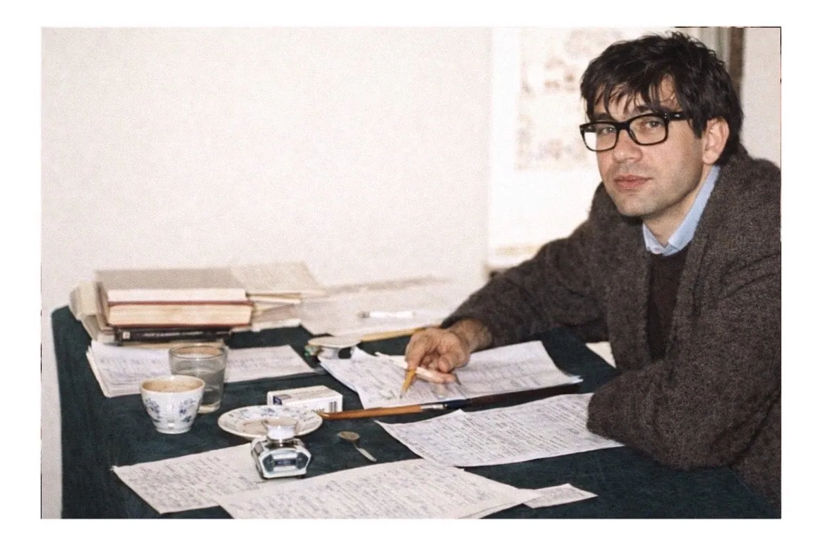 Orxan Pamuk Kolumbiya Universitetinin Kitabxanasında